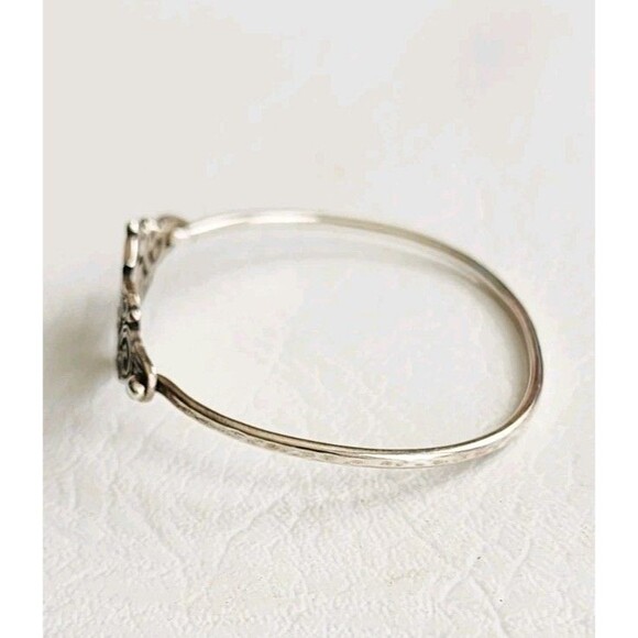 James Avery Retired Sterling Silver  Sorrento Hook Bangle Bracelet 6.5” - Picture 5 of 7